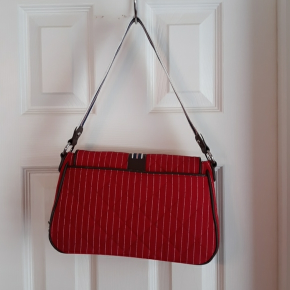 Vera Bradley shoulder bag with flap - Picture 5 of 14